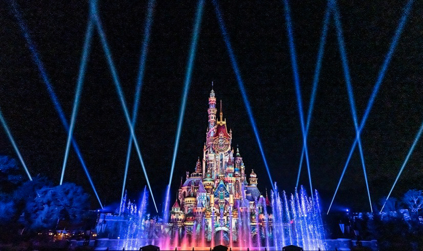Hong Kong Disneyland castle at night
